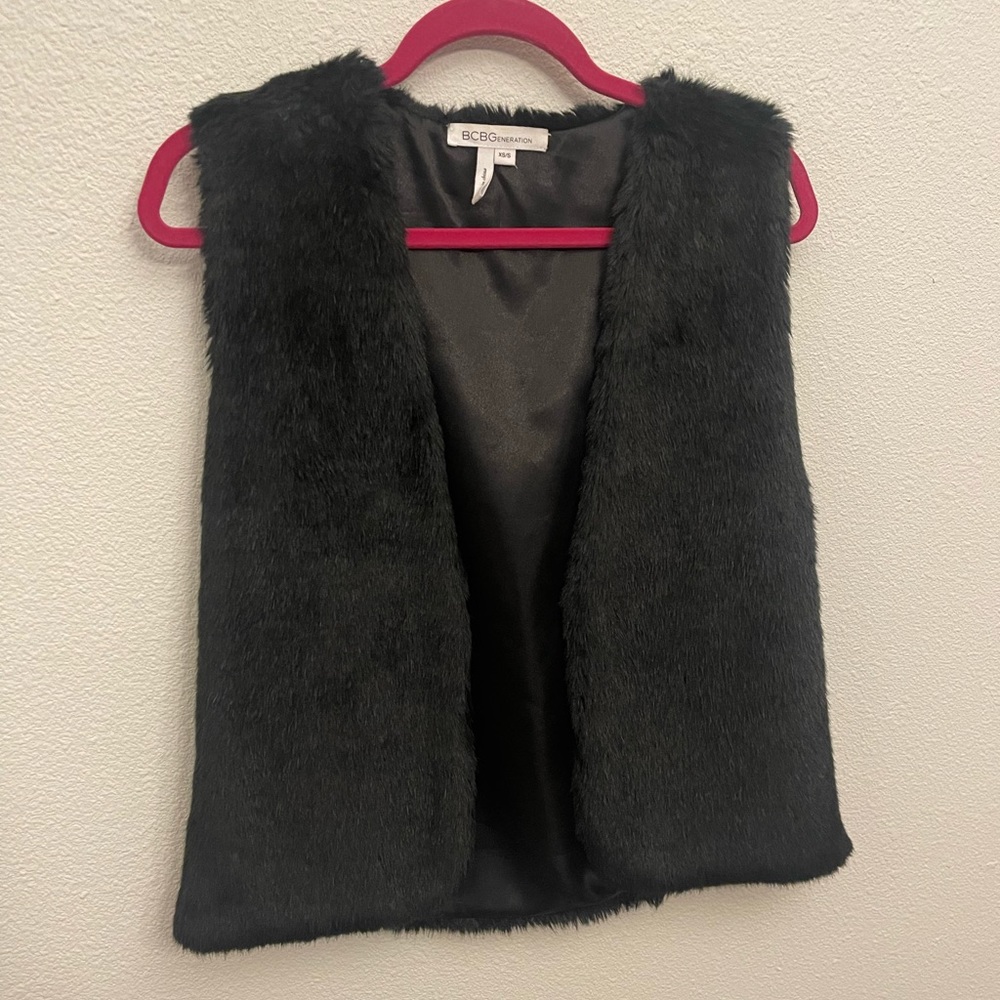 fake fur vest